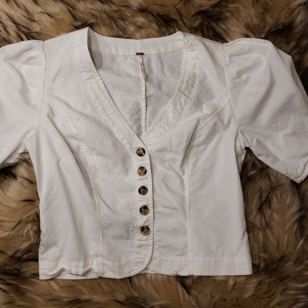 Free People: White Balloon Sleeve Top (worn 1x)